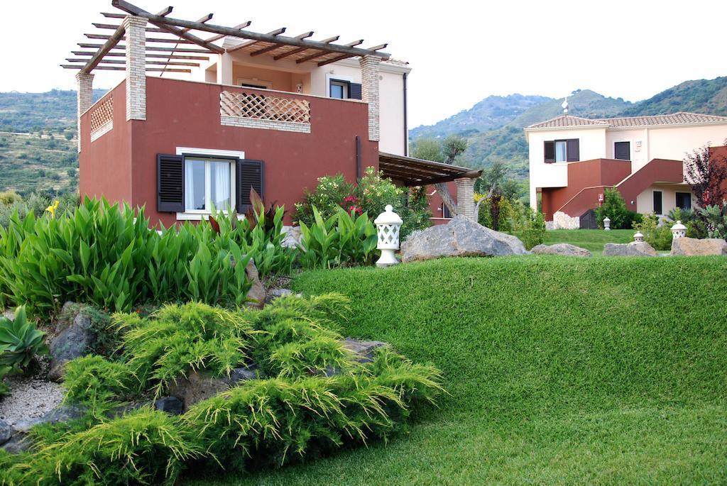 Alcantara Resort Di Charme Adults Only Gaggi المظهر الخارجي الصورة