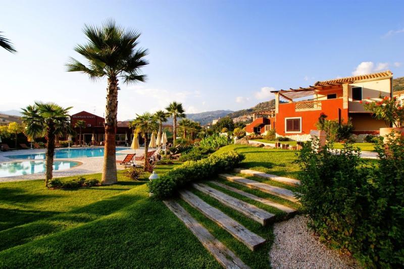 Alcantara Resort Di Charme Adults Only Gaggi المظهر الخارجي الصورة