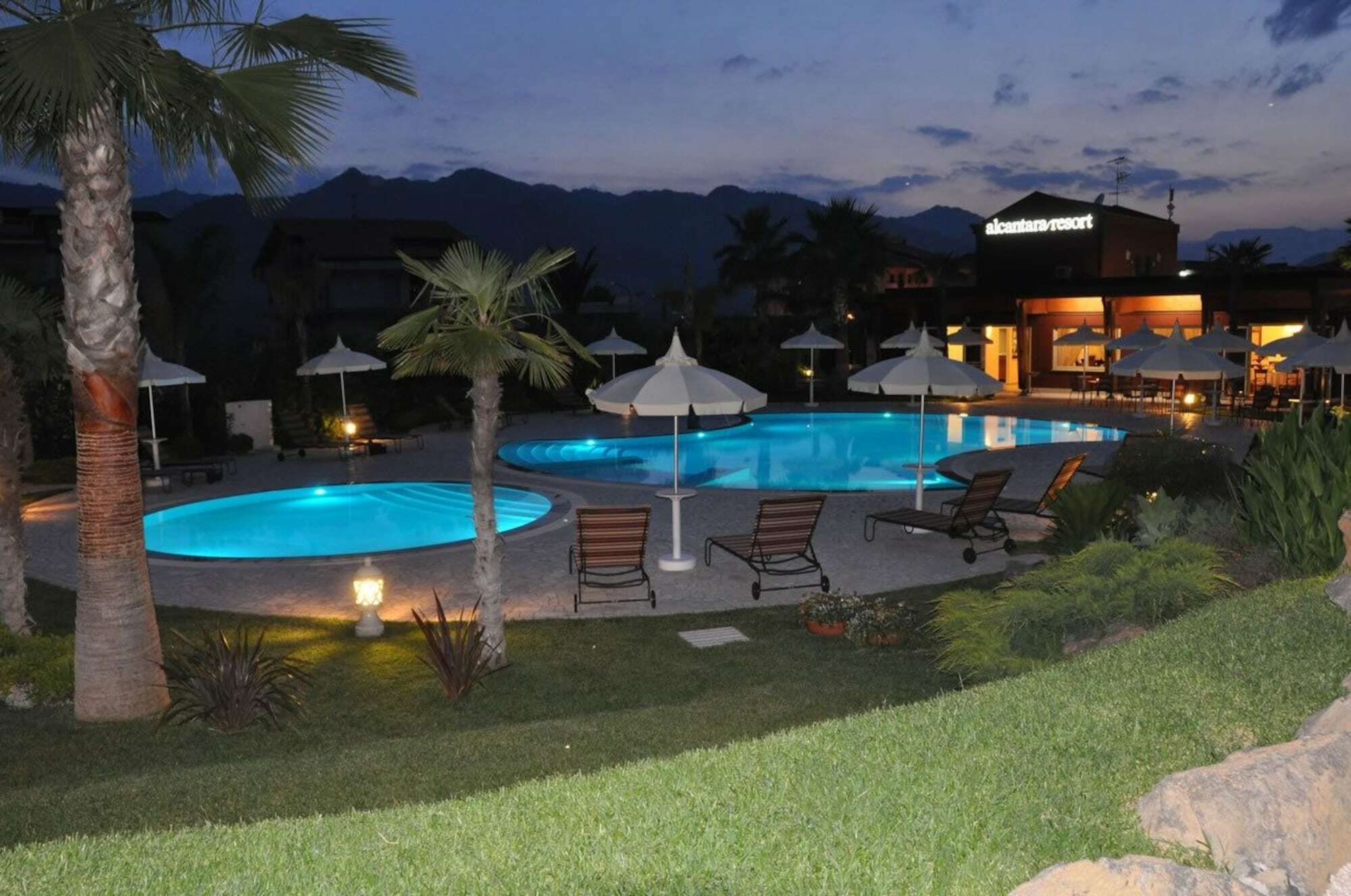 Alcantara Resort Di Charme Adults Only Gaggi المظهر الخارجي الصورة